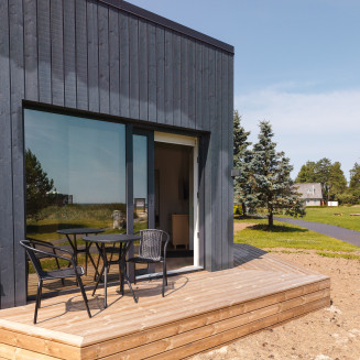 2-vietiga šūnu mājiņa two bedroom honeycomb house